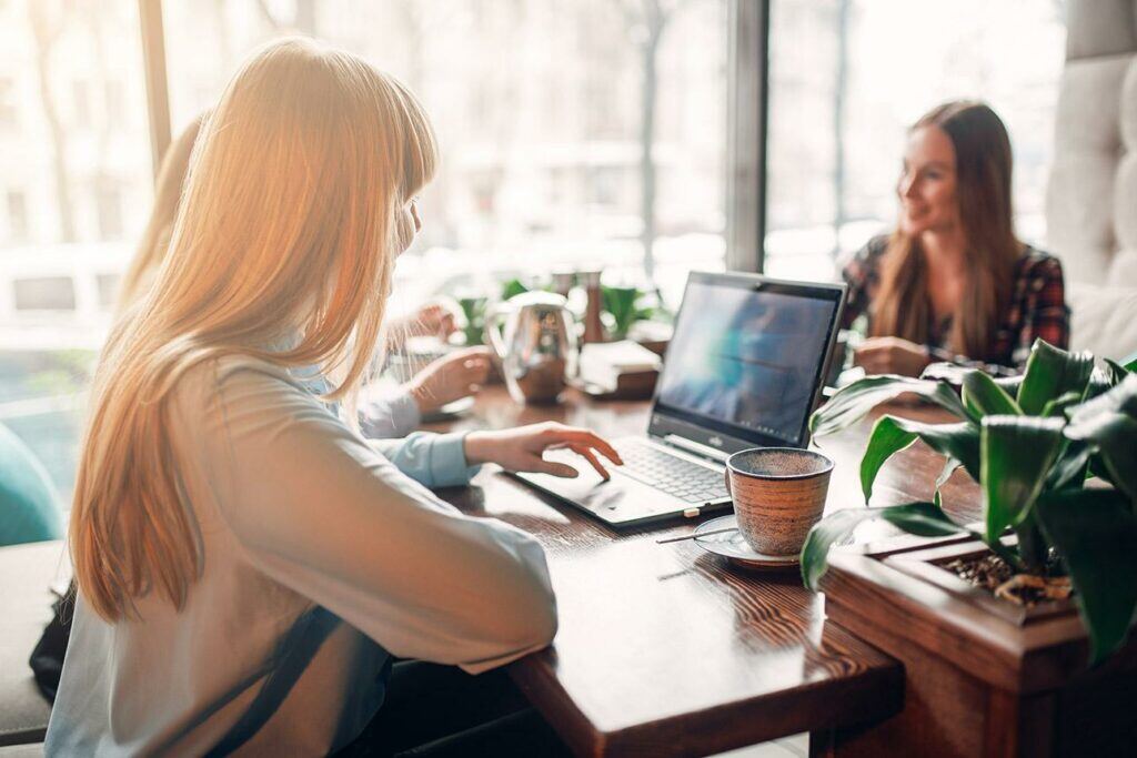 In einem persönlichen Gespräch können Sie die Digitalagentur besser kennenlernen